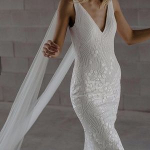 Made with Love Georgie V2 Wedding Gown - Size 2